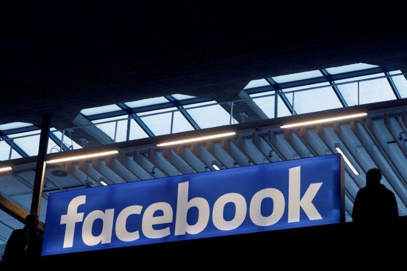Tiny Facebook Logo - Facebook changes algorithm to curb 'tiny group' of spammers