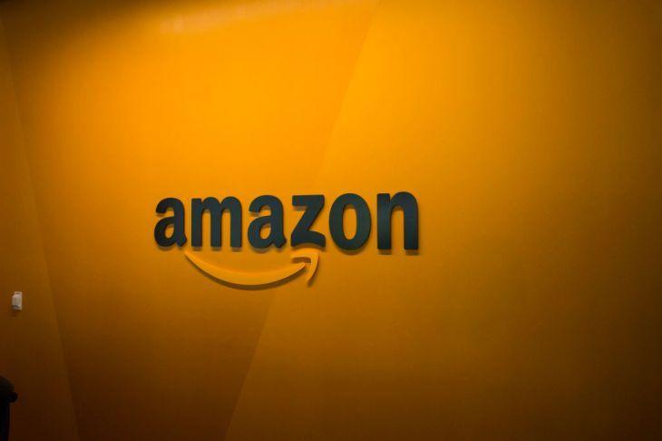 Amazon India Logo - Amazon puts an additional $260M into its Indian business | TechCrunch